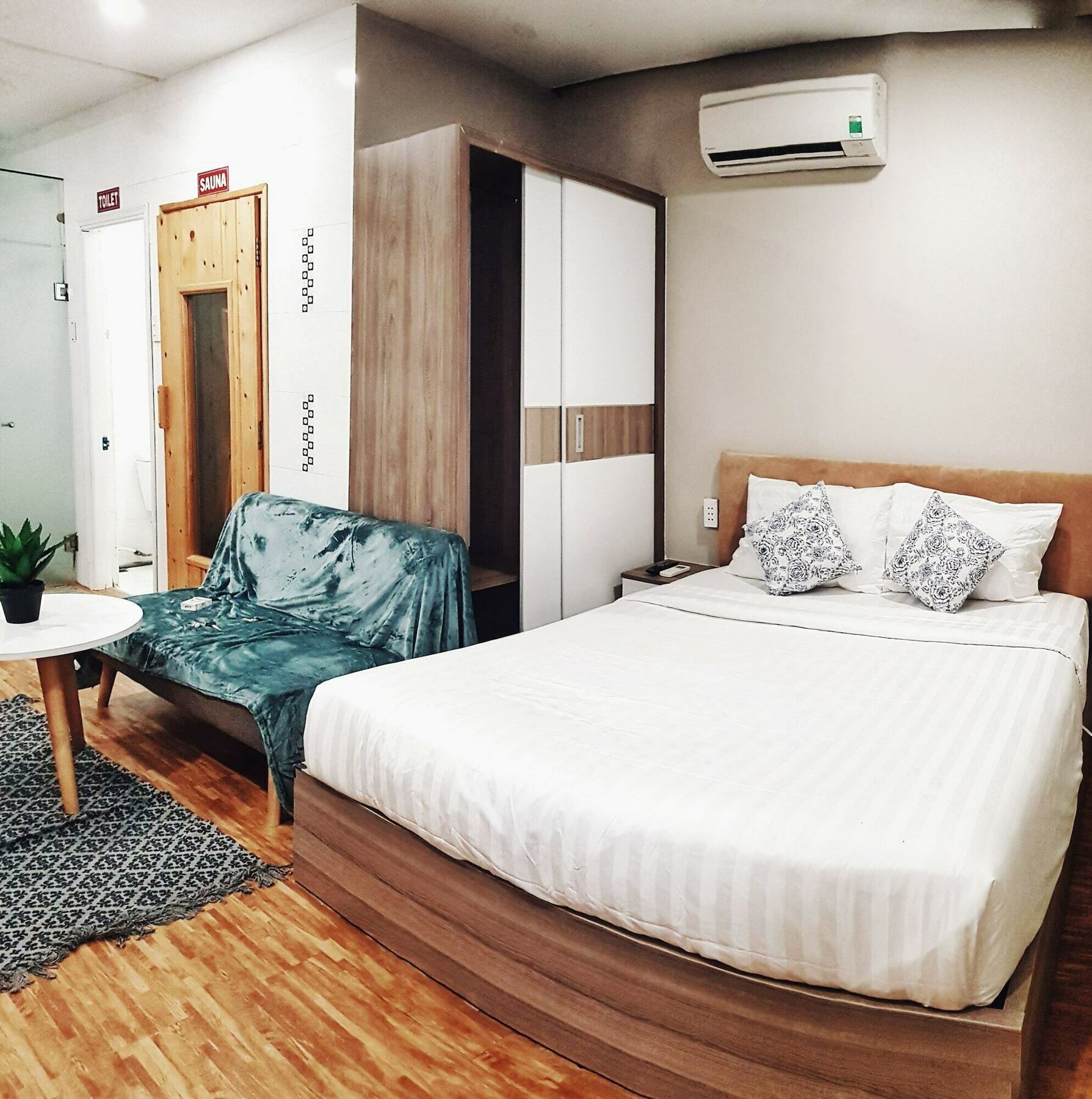 Hotel 9 House Thành Pho Ho Chí Minh Esterno foto
