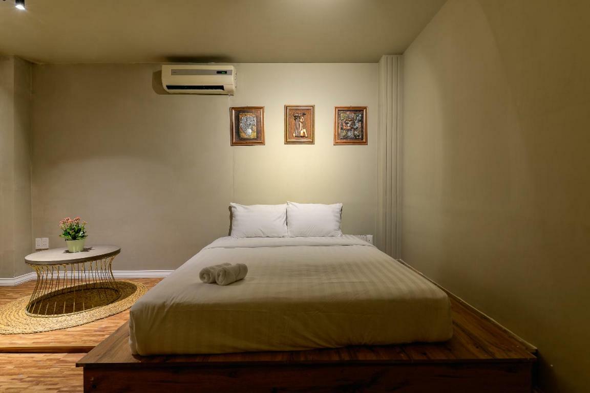 Hotel 9 House Thành Pho Ho Chí Minh Esterno foto