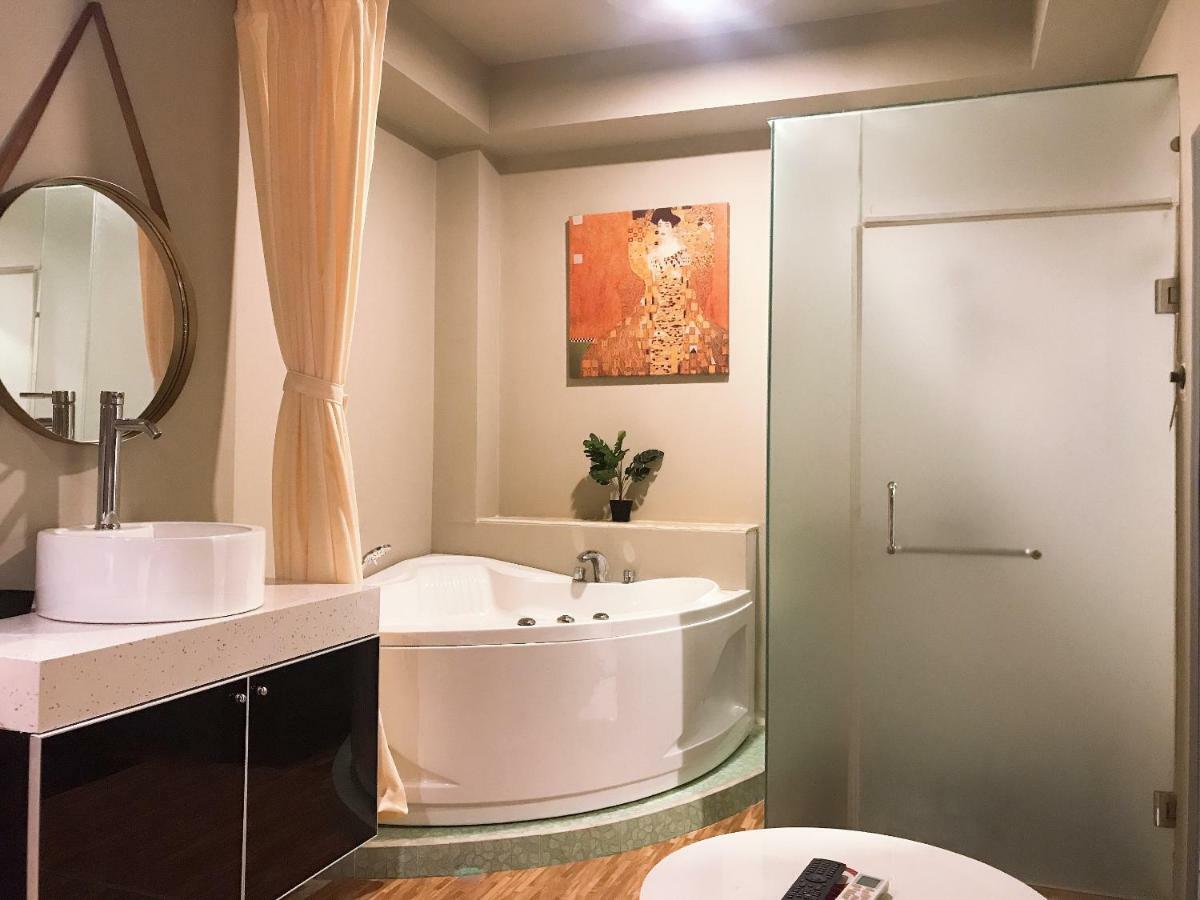 Hotel 9 House Thành Pho Ho Chí Minh Esterno foto